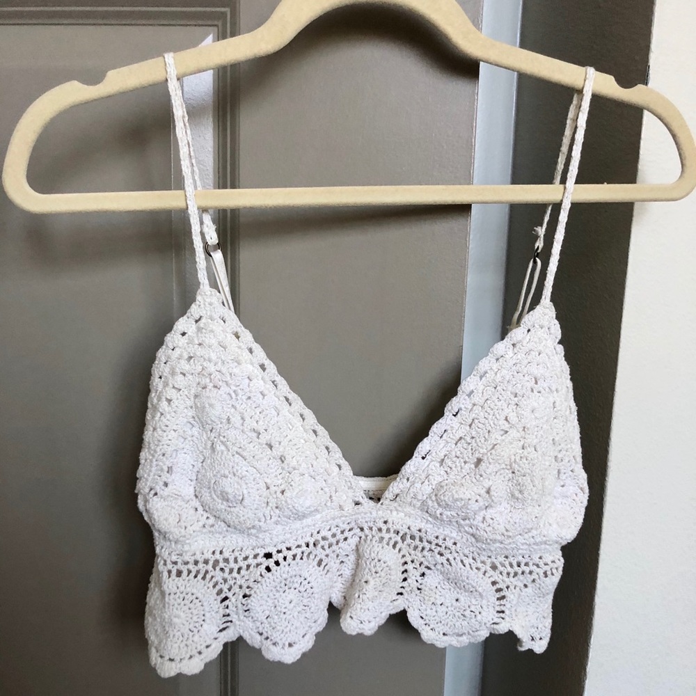 🤙🏼 Billabong crotchet crop top 🤙🏼